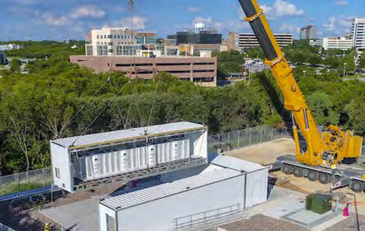 8MW+ modular data center deployment in Cheyenne, Wyoming, delivered with Decima International